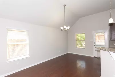 1916 Bobbywoods Lane, Manchaca, TX 78652 - Photo 7