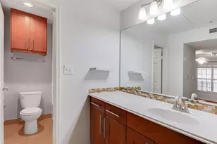 7685 Northcross Dr, Austin, TX 78757 - Photo 9