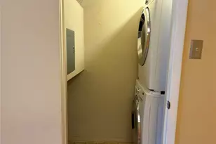 9226 Jollyville Rd, Austin, TX 78759 - Photo 13