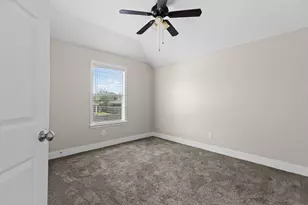 3013 Hawks Swoop Trail, Pflugerville, TX 78660 - Photo 35