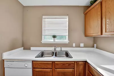 11904 Morning View Drive, Del Valle, TX 78617 - Photo 15