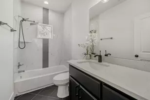 125 Irene St, Elgin, TX 78621 - Photo 17