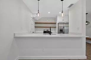 2124 Burton Dr, Austin, TX 78741 - Photo 7