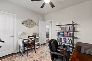 180 River Forest Dr, Bastrop, TX 78602 - Photo 17