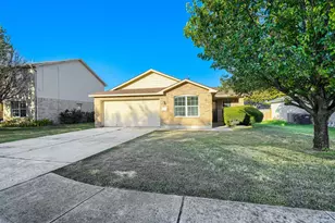708 Pampas Ricas Dr, Leander, TX 78641 - Photo 1