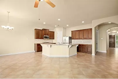 112 W Adelanta Place, Round Rock, TX 78681 - Photo 5