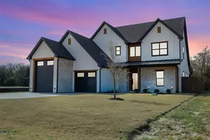 745 Lake Day Dr, Somerville, TX 77879 - Photo 1