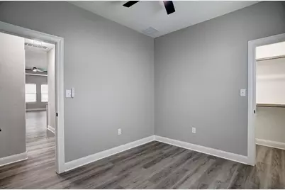 121 S Kanaio Drive, Bastrop, TX 78602 - Photo 17