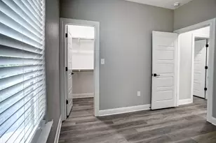 121 S Kanaio Dr, Bastrop, TX 78602 - Photo 15