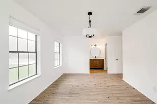 6705 Lancret Hill Dr, Austin, TX 78745 - Photo 13