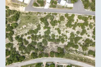 3226 Eisenhower Avenue, Lago Vista, TX 78645 - Photo 13
