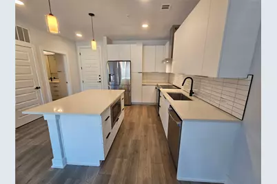2220 Webberville Road #310, Austin, TX 78702 - Photo 7