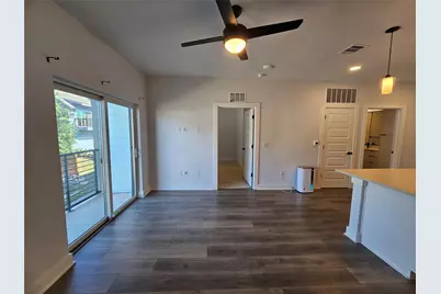 2220 Webberville Road #310, Austin, TX 78702 - Photo 11