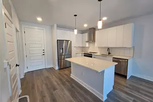2220 Webberville Rd, Austin, TX 78702 - Photo 9