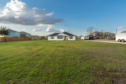 12106 Laws Road, Buda, TX 78610 - Photo 21