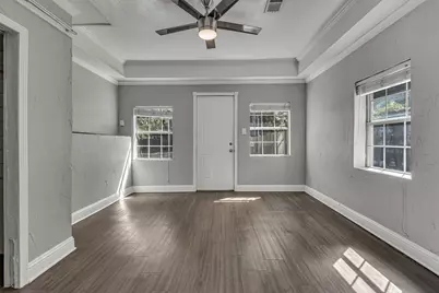 1915 Canterbury Street, Austin, TX 78702 - Photo 21