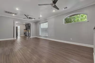 1915 Canterbury Street, Austin, TX 78702 - Photo 7