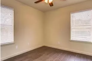 6403 Auburn Dr, Austin, TX 78723 - Photo 7