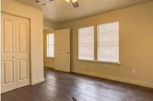 6403 Auburn Dr, Austin, TX 78723 - Photo 9