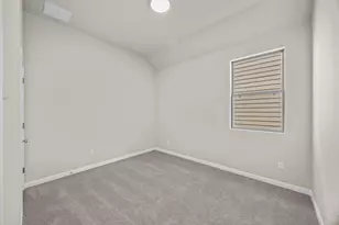 123 Tolo Dr, Elgin, TX 78621 - Photo 17