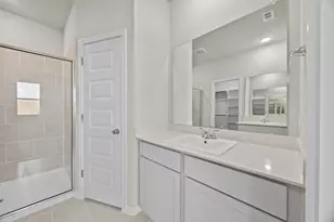 123 Tolo Dr, Elgin, TX 78621 - Photo 9