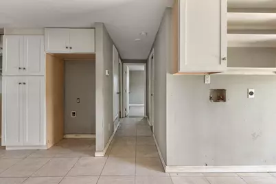 7402 Providence Avenue, Austin, TX 78752 - Photo 29
