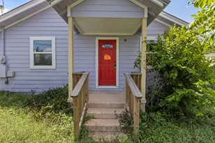 7402 Providence Ave, Austin, TX 78752 - Photo 5