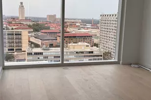 313 W 17th St, Austin, TX 78701 - Photo 13