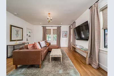 2825 Shoal Crest Avenue, Austin, TX 78705 - Photo 3