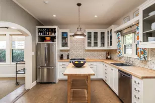 2825 Shoal Crest Ave, Austin, TX 78705 - Photo 5