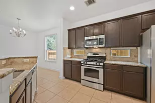 8314 Nicola Trail, Austin, TX 78745 - Photo 11