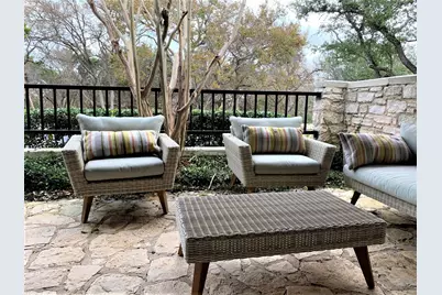 105 Birdie Drive, The Hills, TX 78738 - Photo 5