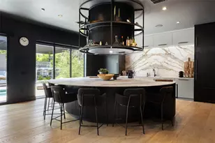 204 Westbrook Dr, Austin, TX 78746 - Photo 7