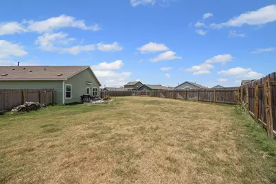 2402 Sunray Court, Lockhart, TX 78644 - Photo 27