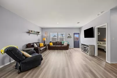 2402 Sunray Court, Lockhart, TX 78644 - Photo 11