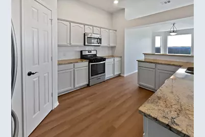 404 Stewart Drive, Hutto, TX 78634 - Photo 25