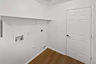 404 Stewart Dr, Hutto, TX 78634 - Photo 19