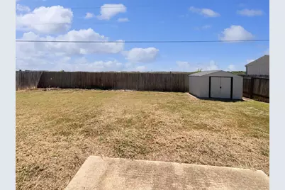 404 Stewart Drive, Hutto, TX 78634 - Photo 9