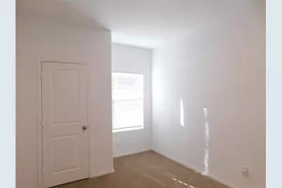 340 The Bad Way, Jarrell, TX 76537 - Photo 9