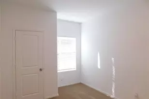 340 The Bad Wy, Jarrell, TX 76537 - Photo 9