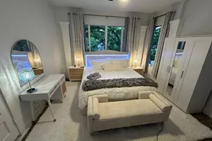 3210 Hampton Rd, Austin, TX 78705 - Photo 5