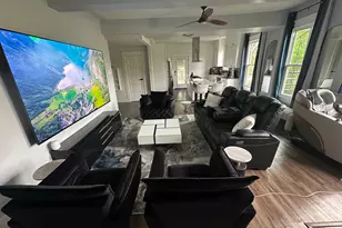 3210 Hampton Rd, Austin, TX 78705 - Photo 35