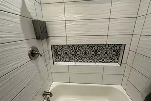 3210 Hampton Rd, Austin, TX 78705 - Photo 15