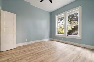 3210 Hampton Rd, Austin, TX 78705 - Photo 29