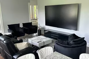 3210 Hampton Rd, Austin, TX 78705 - Photo 27