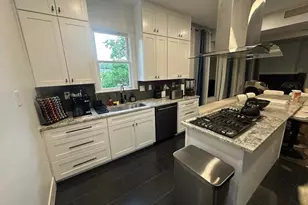 3210 Hampton Rd, Austin, TX 78705 - Photo 3