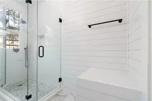 3210 Hampton Rd, Austin, TX 78705 - Photo 35