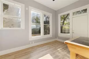 3210 Hampton Rd, Austin, TX 78705 - Photo 33