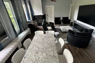 3210 Hampton Rd, Austin, TX 78705 - Photo 31