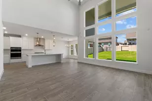 129 Meadow Beauty Ln, Georgetown, TX 78633 - Photo 3
